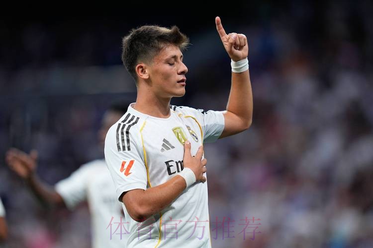 居勒尔:皇马在全力培养年轻人 不能上场时并不难过 居勒尔:皇马在全力培养年轻人 不能上场时并不难过